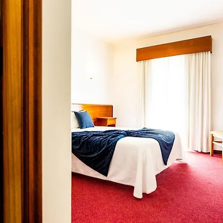 Dona Amelia By Ridan Готель 3*