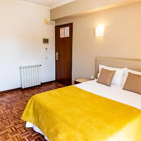 Dona Amelia By Ridan Готель 3*