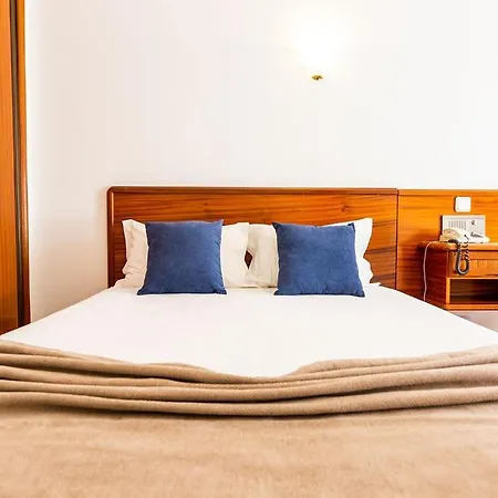 Dona Amelia By Ridan Готель 3*