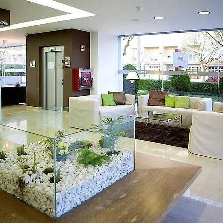 Готель Dona Amelia By Ridan