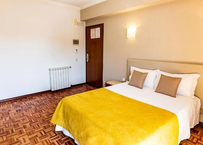 Dona Amelia Hotel 3*