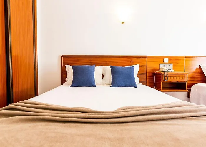 Dona Amelia By Ridan ホテル 3*