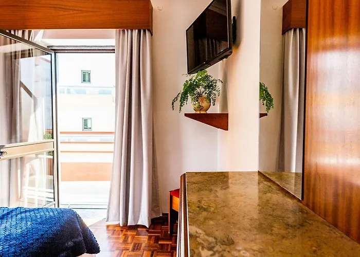 Dona Amelia By Ridan ホテル ファティマ